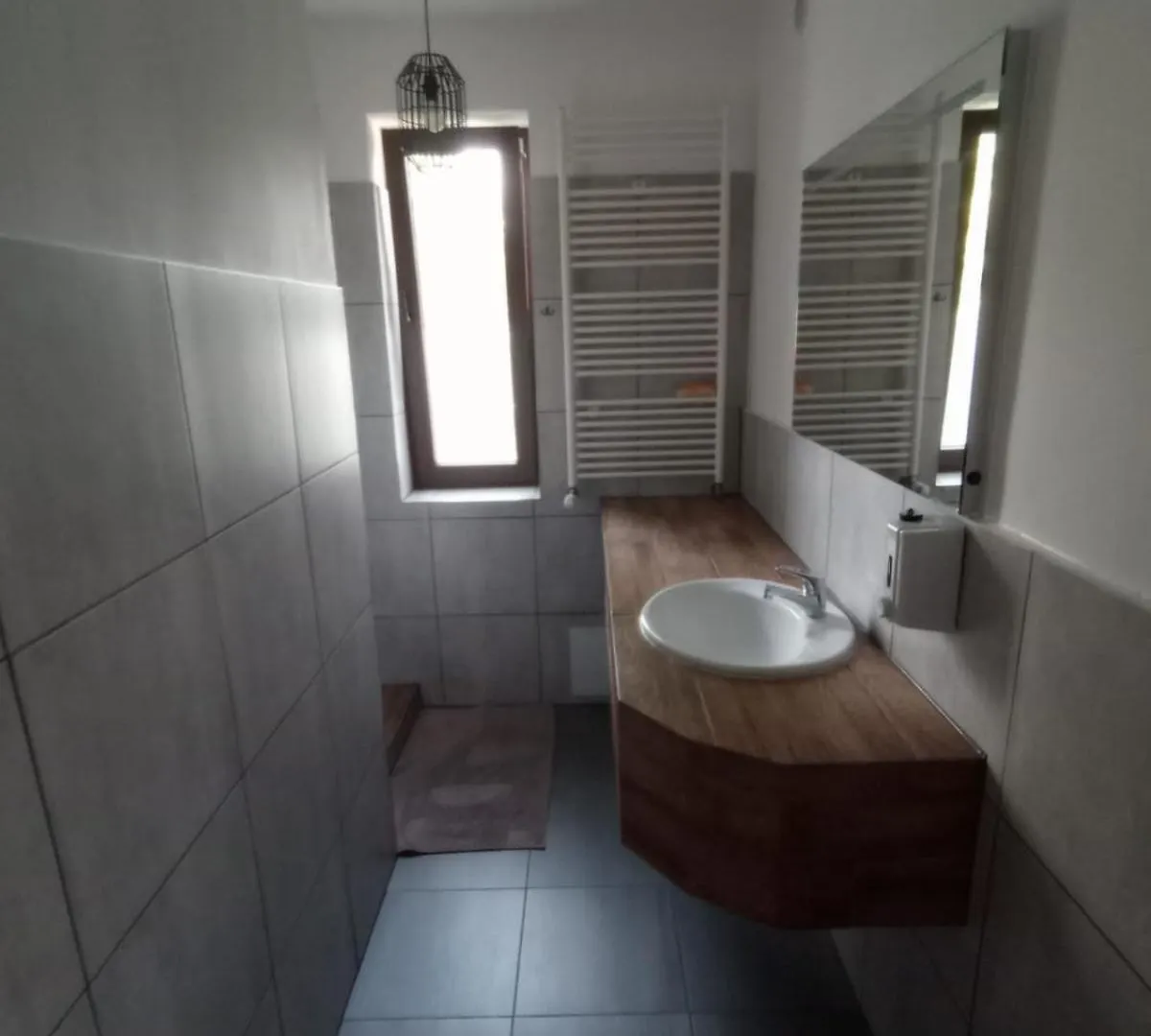Habitación en casa particular Noclegi Pod Debem Skawina